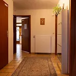 Apartamento Cozy In Sunny Village Göfis